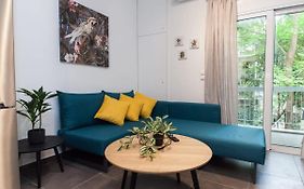 Elegant Urban Escape 1 Bd Apt In Kolonaki